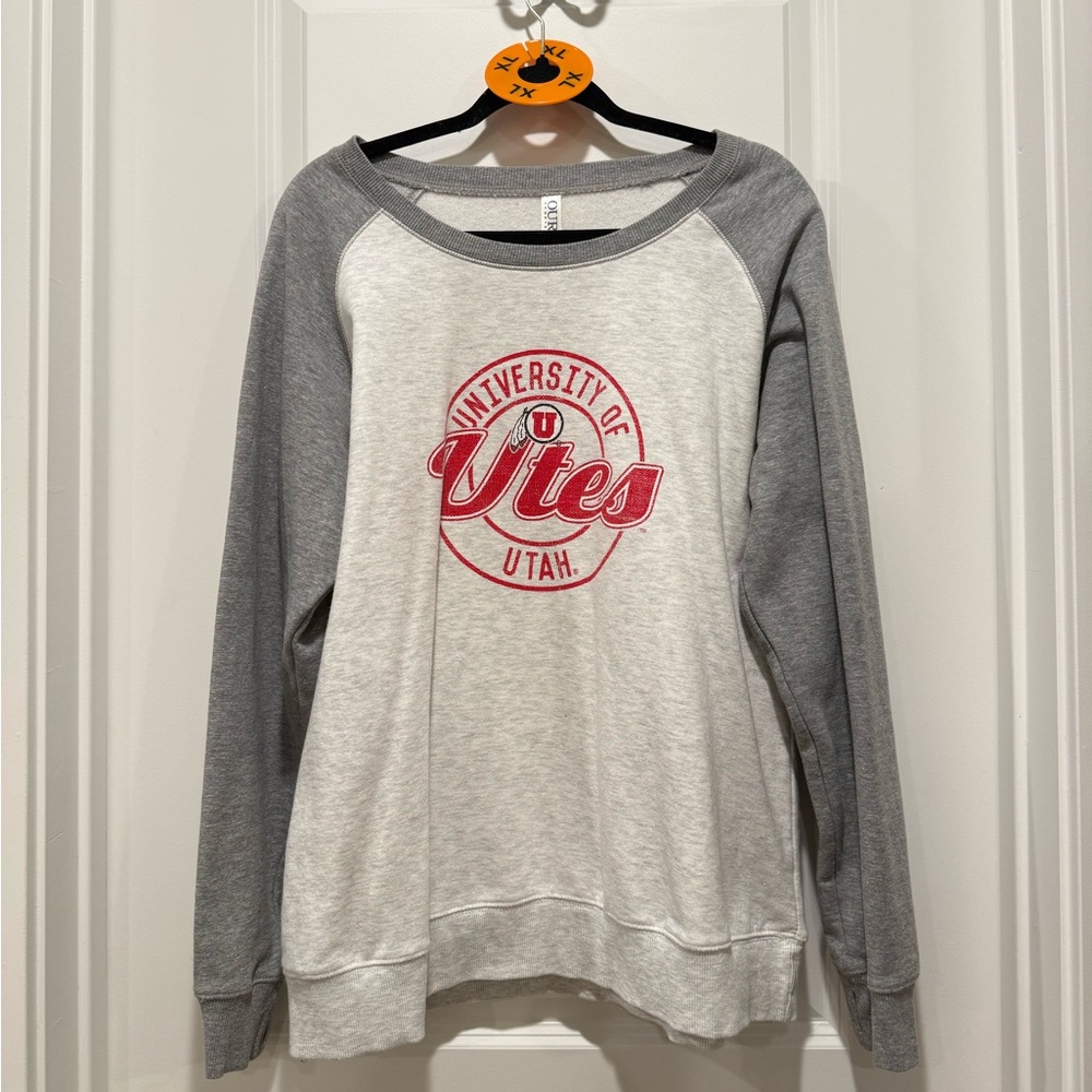 Stadium Athletics Gray and White University Sweatshirt